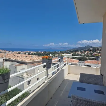 Isula Piana Avec Vue Panoramique Et Montagnes, 40m De Terrasse شقة LʼÎle-Rousse